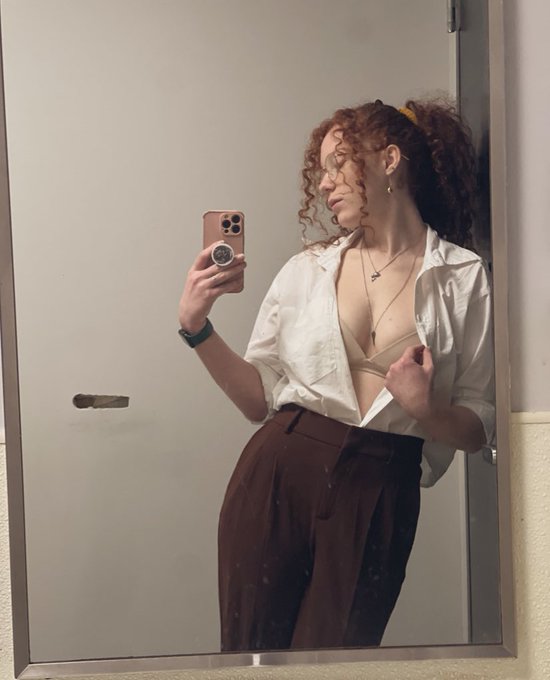 Hope y&rsquo;all are enjoying this wretched Sunday https://t.co/Uk5RGzmcrD