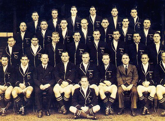 cameronkpeters_'s tweet image. The Springbok, and the Colours of the National South African Rugby squad.

Let me explain:

The Springbok symbol and Colours, being green and gold, were designed by Paul Roos in 1906. Paul Roos was the Captain of the whites-only National Rugby squad.

In 1963, the South African…