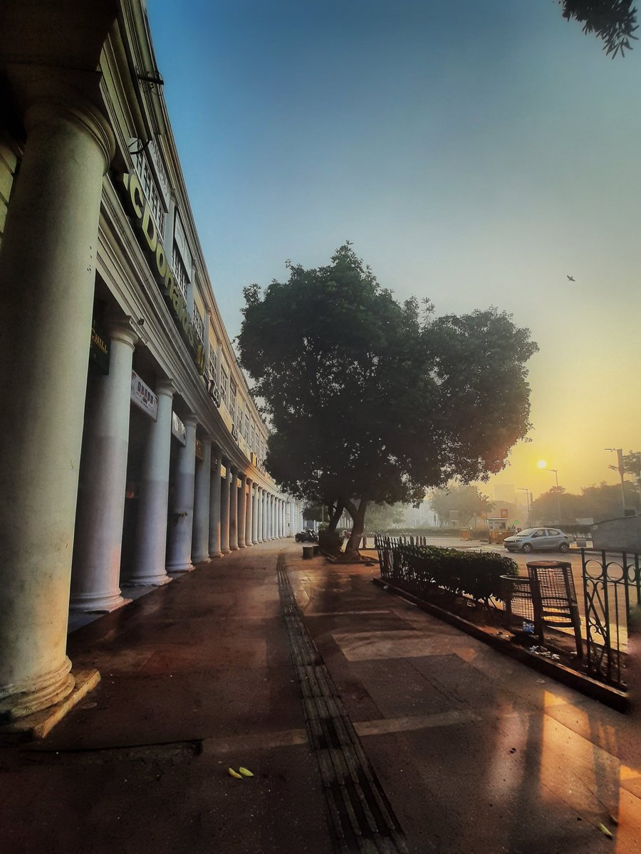 Winter #November mornings...❤️

#photography #photo #delhi #connaughtplace @madebygoogle @connaughtplace1