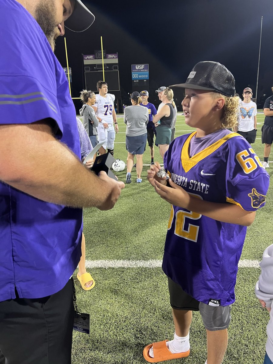 Chad Henning (@coachhenning75) on Twitter photo One of the most special moments Iāve had after a game. Since the tragic passing of <a href="/TheMoose_605/">Mason Jacobson</a>, his family has been so important to me. It was amazing to see his younger brotherās eyes light up when he received Masonās jersey and Conference Championship ring from last year. ā¤ļø One of the most special moments Iāve had after a game. Since the tragic passing of <a href="/TheMoose_605/">Mason Jacobson</a>, his family has been so important to me. It was amazing to see his younger brotherās eyes light up when he received Masonās jersey and Conference Championship ring from last year. ā¤ļø