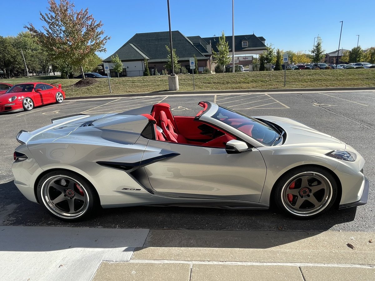 KC Trends tweet media