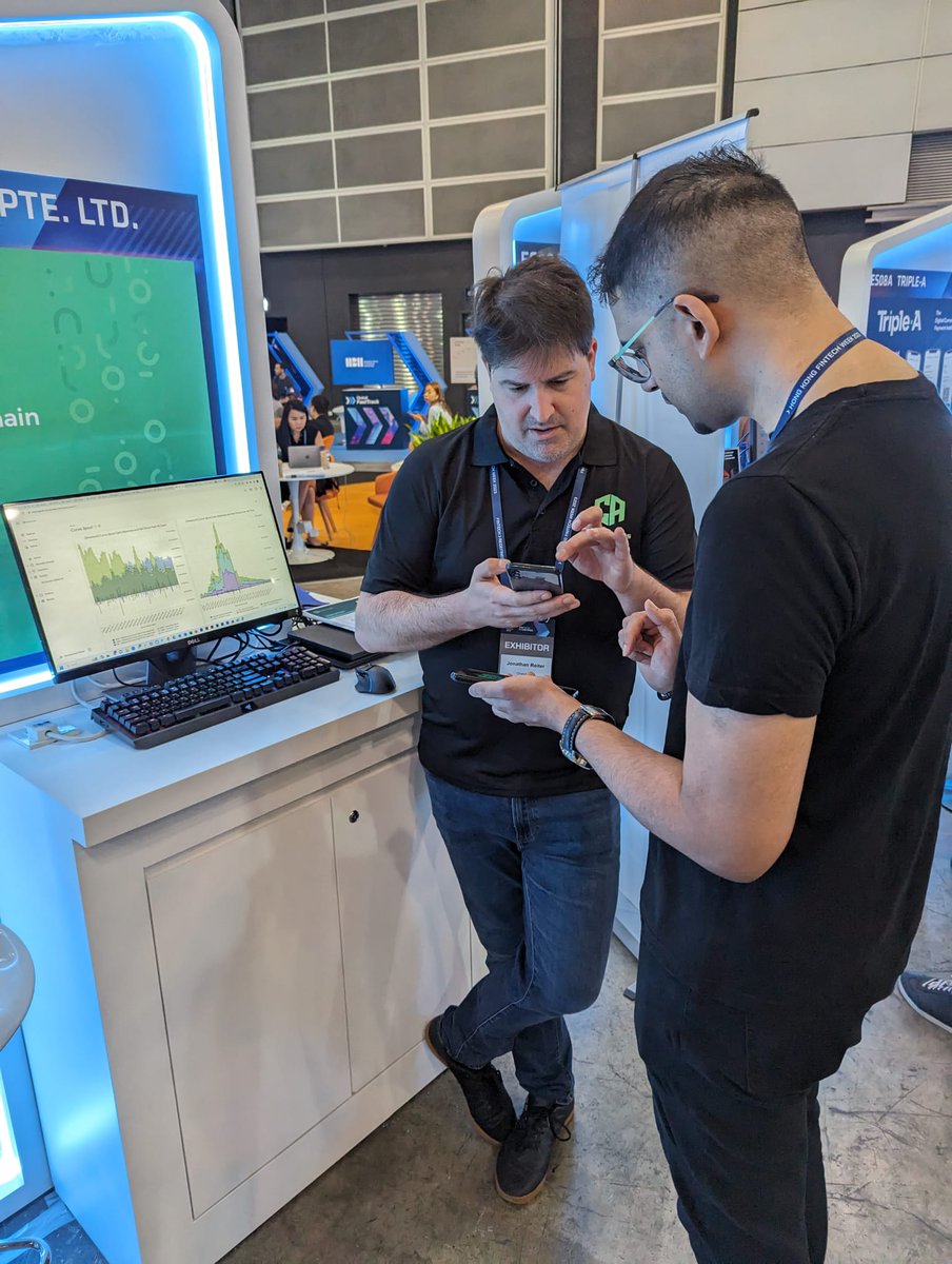 ChainArgos's tweet image. Thank you for visiting us at the #HongKongFinTechWeek2023 - your response was overwhelming. 

Some of the more notable comments were, 

&quot;Can you search for Hamas wallets? We are very frightened of Hamas.&quot; 

&quot;Why does $USDC on the @BuildOnBase have such massive spikes compared…