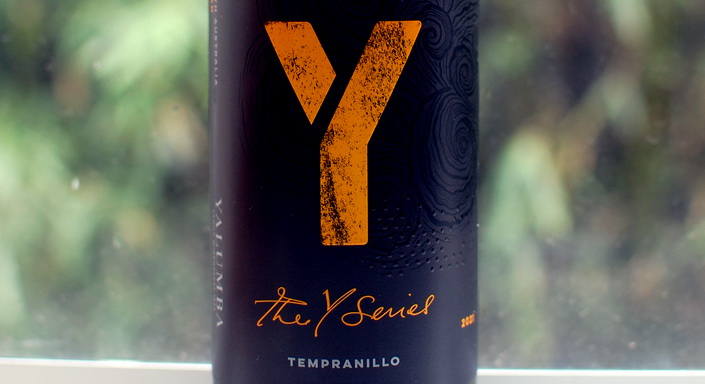 YALUMBA' Y SERIES TEMPRANILLO 2021, a brilliant pizza-pasta-bistro red for drinking this summer - 
$10 at Liquorland after 10% off (code: SAVE10). liquorland.com.au/.../yalumba-y-…...
Trophy CHAMPION SINGLE VARIETY RED | New World Wine Awards, GOLD MEDAL 96/100. Back up the ute!
