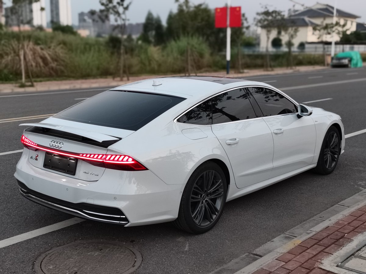 小猫呜诺 tweet media