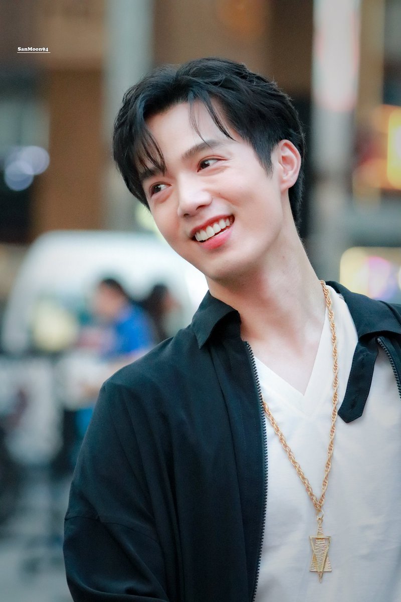 sanmoon948's tweet photo. [021123] ~ 😊

❤️✨

#JOBBIIJOB 
#JobThuchapon #จ็อบธัชพล
#bt12thanniversary 
#yamaithailand 
#BEAUTRIUM12th 
#theBEAUTRIUM https://t.co/expskJna72