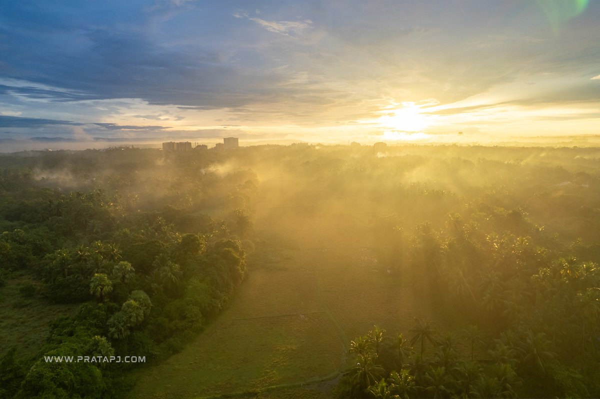 pixelshooter's tweet photo. Morning after the #rains.
#Udupi
#Malpe
#Padukere https://t.co/dAxI0LKiUi