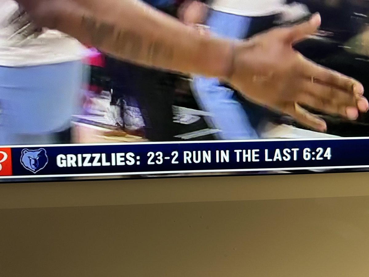 robbrad3's tweet image. 🥹