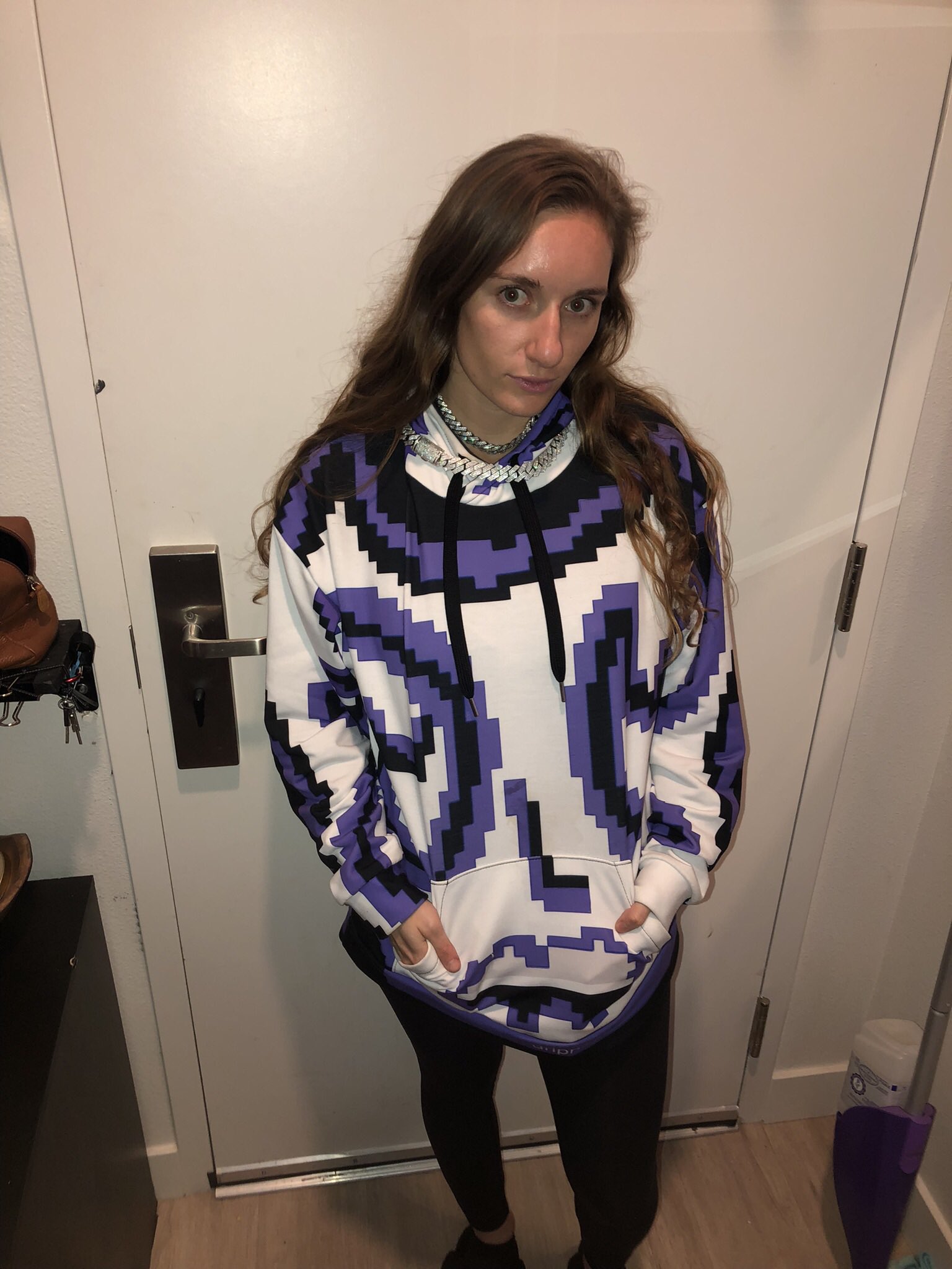 Dripnosis ZELPHA Pixicuh Purple hoodie and Sweater available on eBay simply type in #dripnosis on #ebay and unlock the fashion of the future #desifashion #highfashion #Свитере #zelpha #DesignerFashion #Streetwear #DesignerStreetwear #JapaneseStyle #ColorBlock #PurpleSweater https://t.co/qdNRzM0IhD