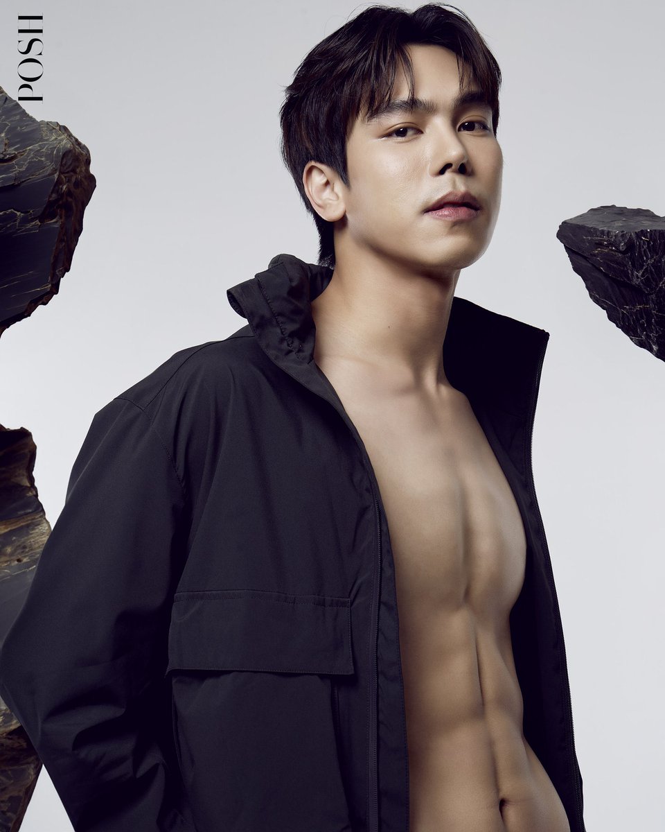 Vilaaaaa_m's tweet photo. หล่อเริ่ด 🤍
#ค่ะขอชมออกสื่อเลย
#poshmagazineth
#treporapat https://t.co/tgn99TsvH7