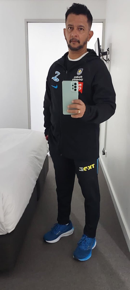 CoachPathak's tweet photo. Had a fantastic stint with the Current WBBL Champions, ADELAIDE STRIKERS as the DEVELOPMENT COACH for the 2023 season…Was an absolute pleasure to work with some of the best coaches and players… More importantly fabulous human beings! https://t.co/rjN4XdacKO