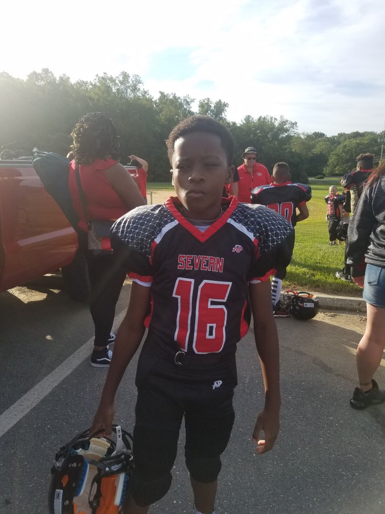 OneTom24's tweet image. Tough loss in the playoffs which made that my last youth football game. Had ups and downs in this 14u season but for the most part my youth football journey was amazing. #0 out 💔