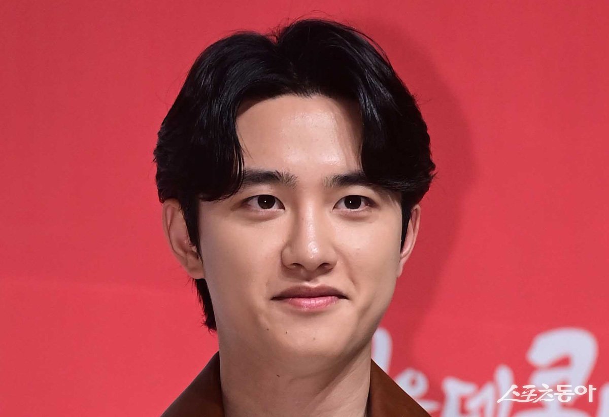 DohKyungsooINA's tweet photo. [UPDATE] 231106 Artikel update with #KYUNGSOO 

Tindakan hukum dari SooSoo Company, dan rencana perekrutan bintang baru untuk SooSoo Company 🎉

SooSoo Company oleh Doh Kyungsoo,   "Jika penggemar menemukan postingan atau komentar jahat, kami akan sangat menghargai jika anda dapat melaporkannya ke akun email pelaporan kami."
SooSoo Company juga berencana mencari bakat dan merekrut bintang selain Doh Kyungsoo di masa depan.

Semangat SooSoo Company, Semangat Kyungsoo 👍

📎 https://t.co/3vSKlfTONc
© PojectHong 

#도경수 #디오 #DohKyungSoo #DO (D.O.) #都暻秀 #ドギョンス #컴퍼니수수 #companysoosoo @companysoosoo_  -🌼-