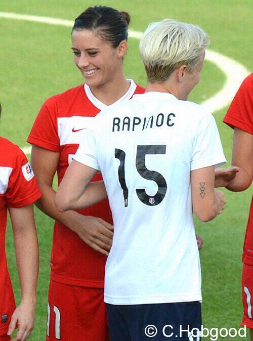 The script is scripting 🤌 @mPinoe and @alikrieger championship in their last-ever match!! Can’t wait 🥹