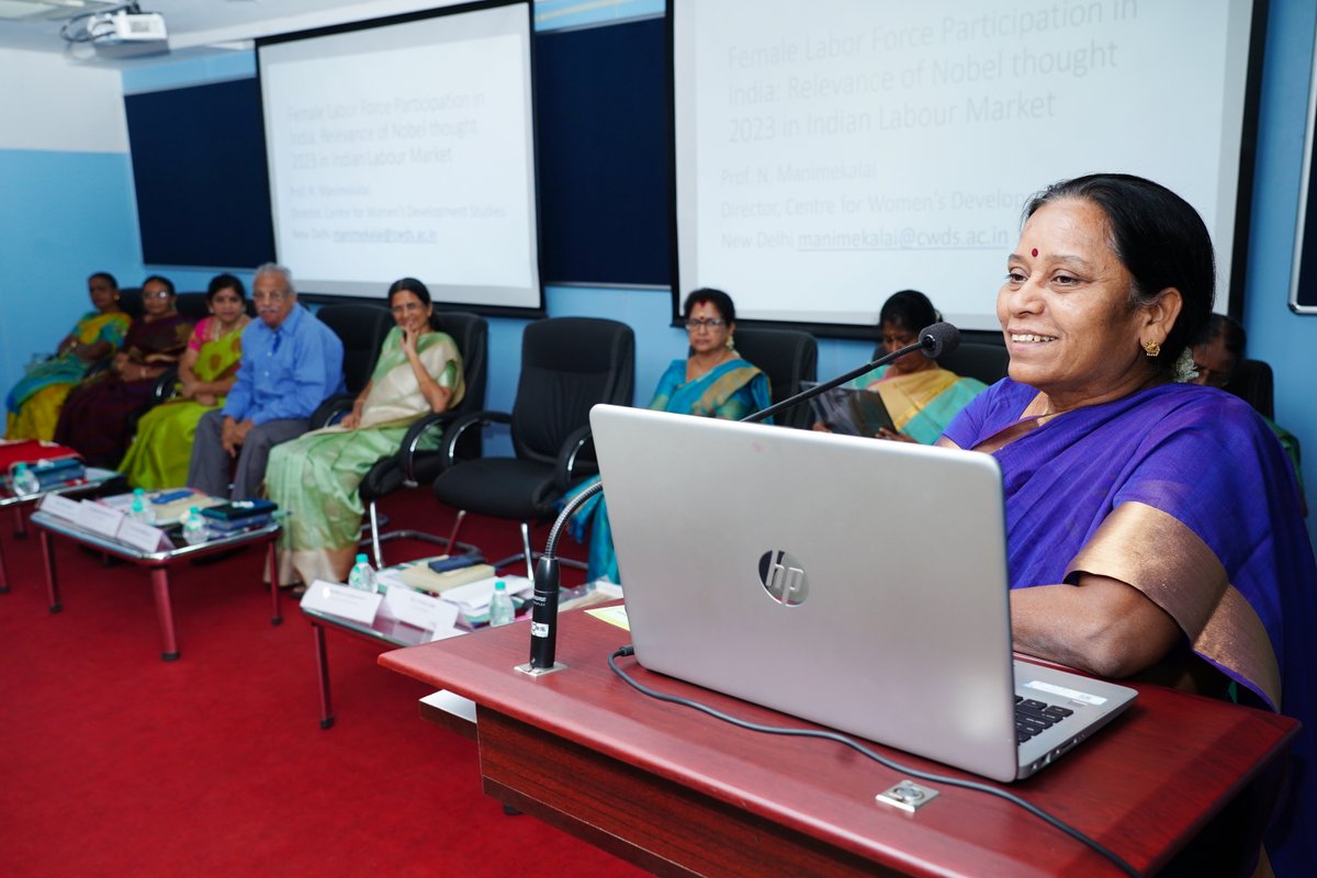 Avinashi641043's tweet image. Department of Economics organised a Guest lecture on &quot;Female Labor Force Participation - Relevance of Nobel Though 2023&quot;. 
#EconomicsForAll  #GenderEquality #NobelThought2023 #avinashilingam #avinashilingamuniversity #avinashilingaminstitute #award