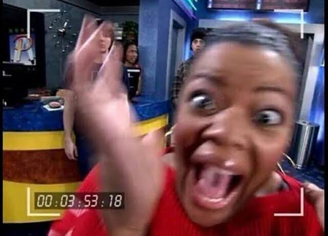 unionskabecha's tweet photo. Yo cuando vi que #BebeAlien era Drake Bell en #QuiénEsLaMáscara https://t.co/R4vRGtXQNK