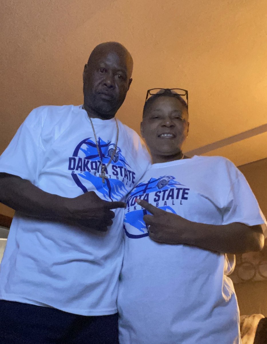 Kim Coilton (@mrscoilton) on Twitter photo Appreciate the California love.. Reppin that BOLDnBLUE 💙💙 Go Trojans💙💙💙💙 Thanks for the Support <a href="/MisonCoilton/">Mison Coilton</a> @DakotaStateMBB Appreciate the California love.. Reppin that BOLDnBLUE 💙💙 Go Trojans💙💙💙💙 Thanks for the Support <a href="/MisonCoilton/">Mison Coilton</a> @DakotaStateMBB