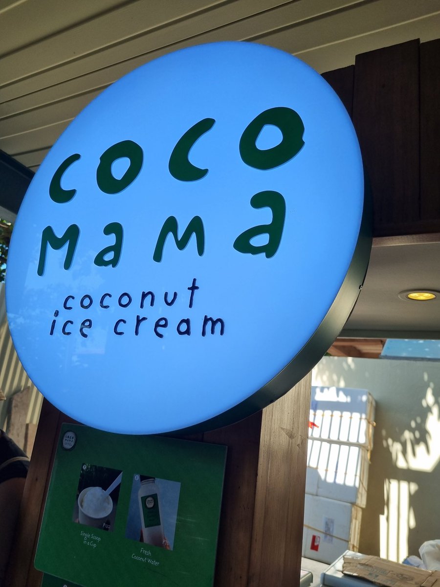 bokulife's tweet photo. #CocoMama 👍
😍🤩
#Elyu #LaUnion #Foodie #IceCream #CoconutIceCream https://t.co/tJIZt8NaUf