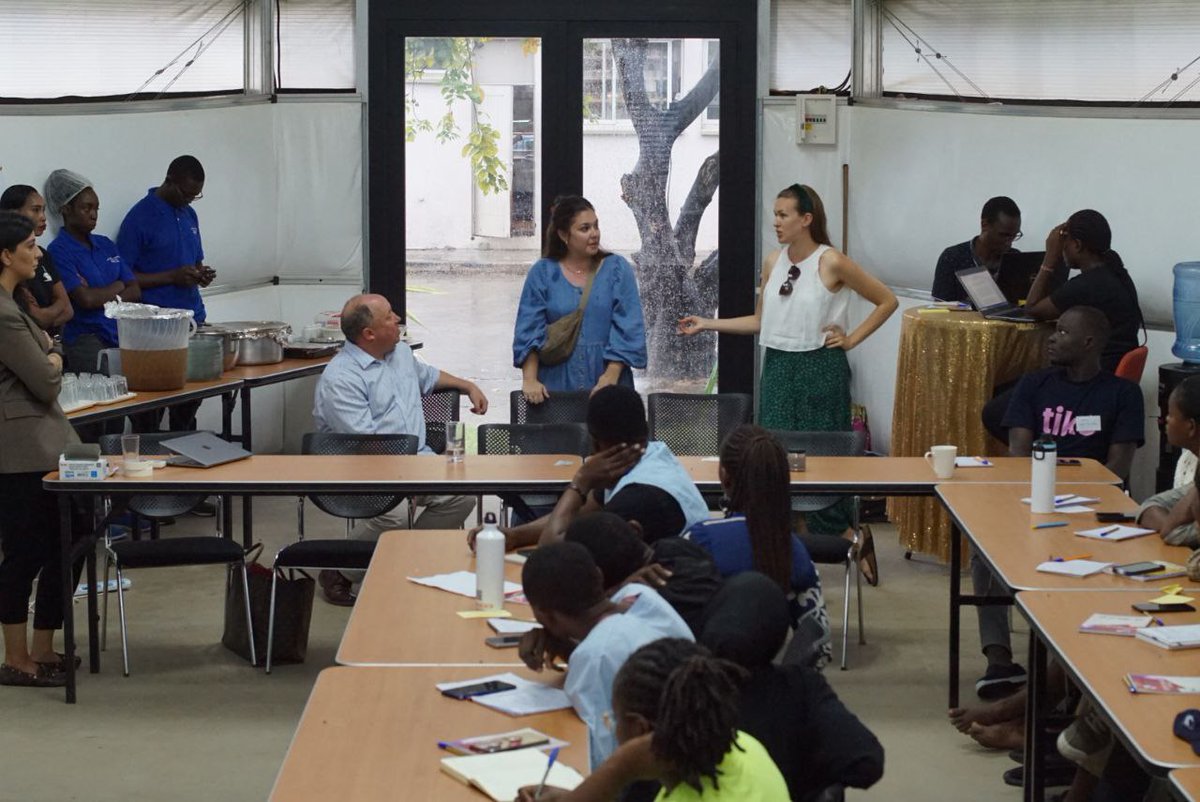 _meetLawrence's tweet photo. On Friday, 2nd November, as the Mombasa Plastics Prize finalists we had a Masterclass session on Business Formalization, Impact measurement and standard of procedures.
@USAIDKenya
@challengeworksuk https://t.co/K2r0PJxEeC