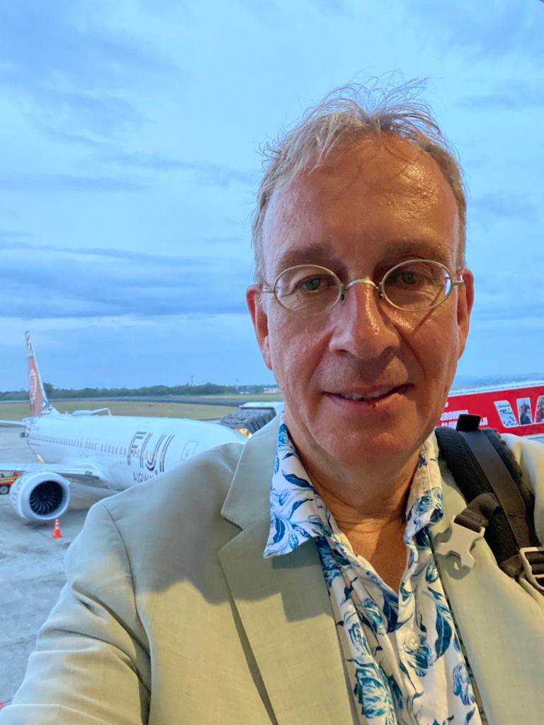 🇩🇪Ambassador to 🇫🇯 and Special Envoy for the pacific island states on his way to #PIFLM52 in Rarotonga, with special flight FJ2245…
To fruitful discussions, excellent results and great networking. #Pacific2050 #PIFLM52 #OneBluePacific