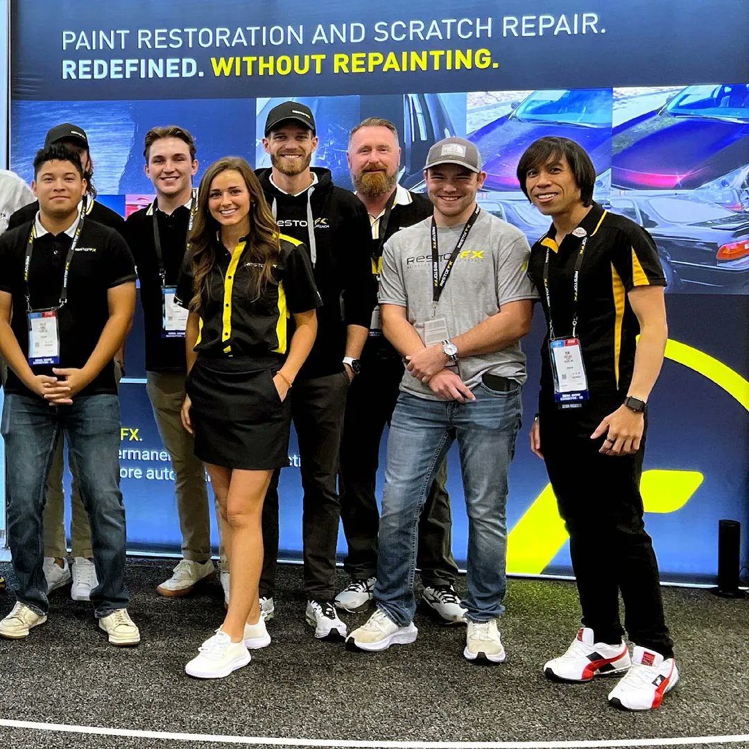 RestorFXFrance's tweet photo. Quelle aventure incroyable au salon SEMA 2023 à Las Vegas 🔥
RestorFX, lauréat du Global Media Award SEMA 2023 🥇🏆
#restorfx #restorfxfamily #semashow2023 #semashow #semahighlights https://t.co/YZg4N8u749