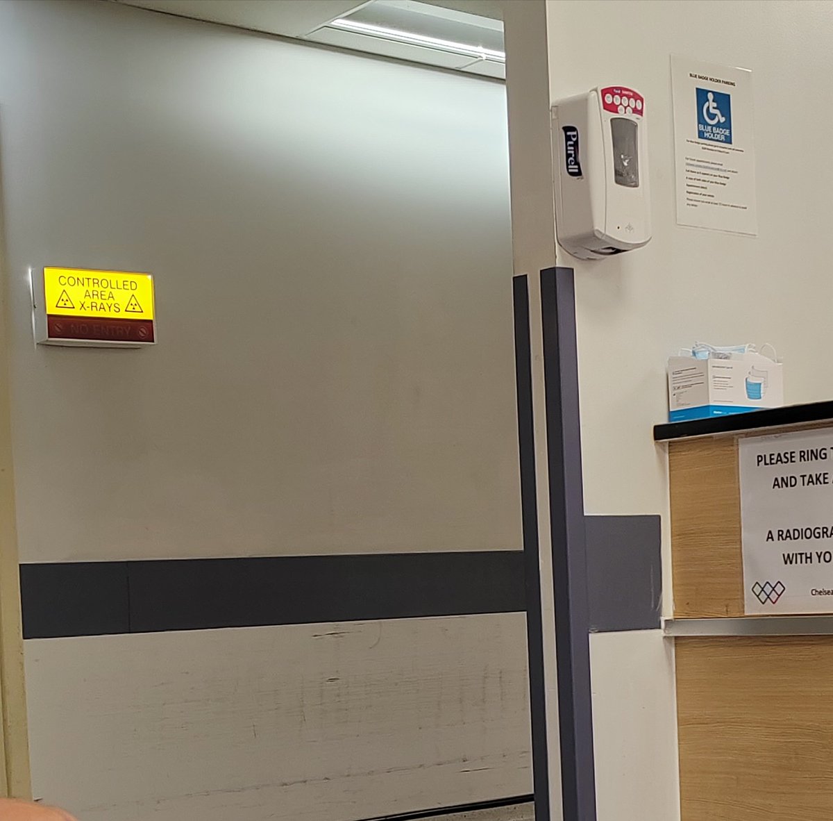 ever_nurse's tweet photo. On the receiving end today and the service has been outstanding. Thanks to UCC and X-ray staff for taking care of my daughter who was so scared to even come to the hospital and u guys made her feel comfortable #proudvalues #proudtocare #patientfirst @WestMidHospital @ChelwestFT https://t.co/y0pr3CcEXX
