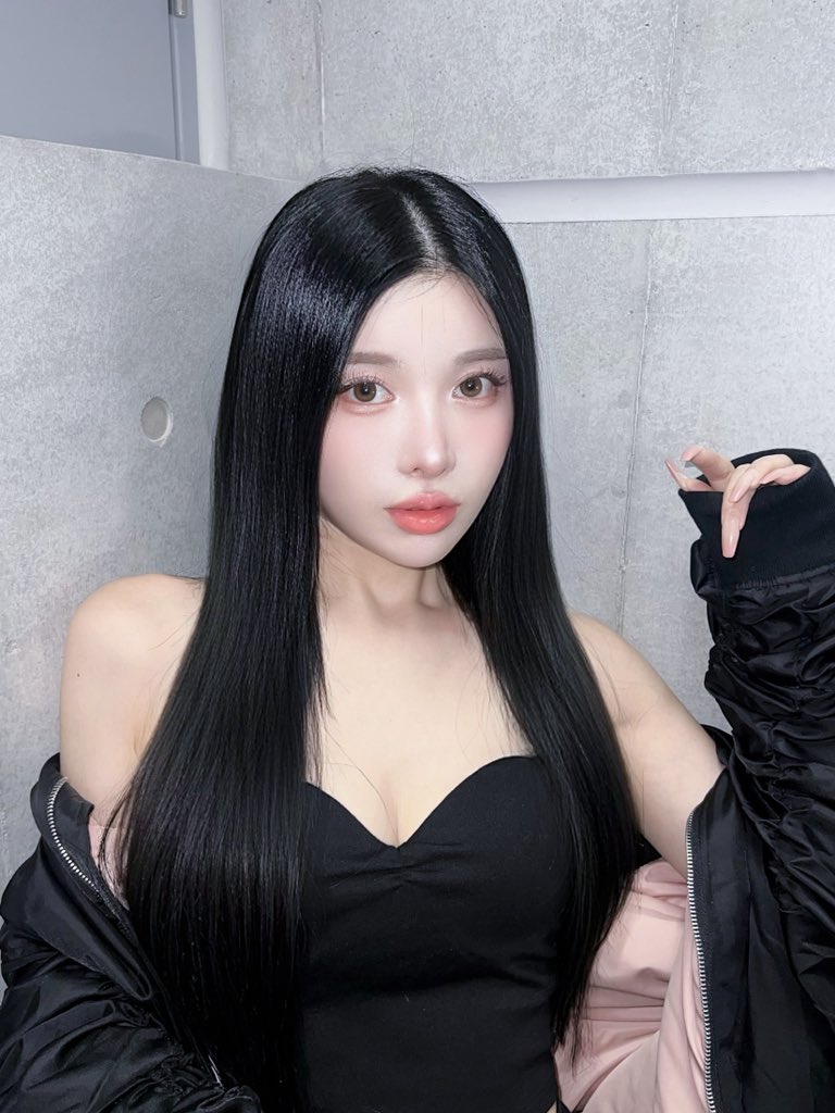 私の艶髪レシピ ☑️B/S Selectの艶出しスプレー ┗ウォニョン様が使っ