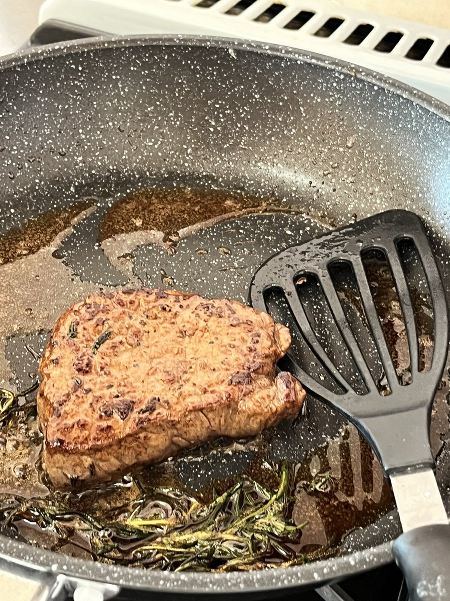 CG_111's tweet photo. 最近料理を自分で作り始めた https://t.co/ABDWKEb8i9