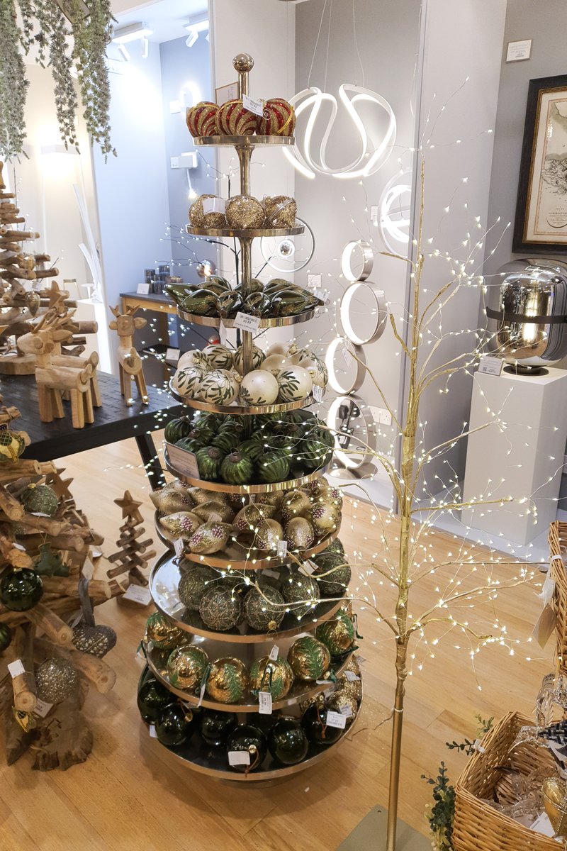 The Lighting Company tweet media