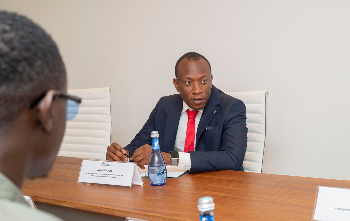 Cooperation_RW's tweet photo. Cette semaine, #RwandaCooperation recevras une délégation des laureats du @MPTEN_GN, pour partage d’expérience et immersion en Software Defined Network (SDN). Ils interagiront avec @RwandaICT, @RISARwanda, @giz_rwanda, @cchubdesignlab, @WSH_Kigali @RealSmartAfrica et autres. https://t.co/Z1vJwnO5UZ