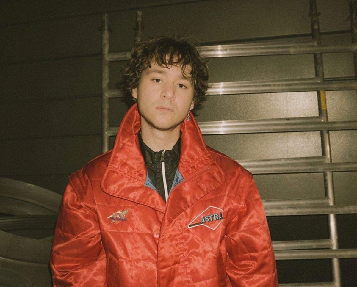 B-Boy Myhre brekker ned sitt andre album - låt for låt: – Når man sitter inne med noe lenge blir det ubehagelig etterhvert 🎮🌟 → 730.no/nedbrekk-med-b…