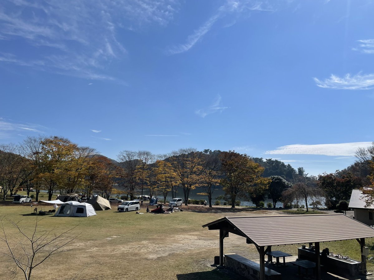 JOF4pgTMPcL3THu's tweet photo. 秋を探しに、別府の志高湖へ‼️

見頃は今週末⁉️ https://t.co/UBh8gKdznI