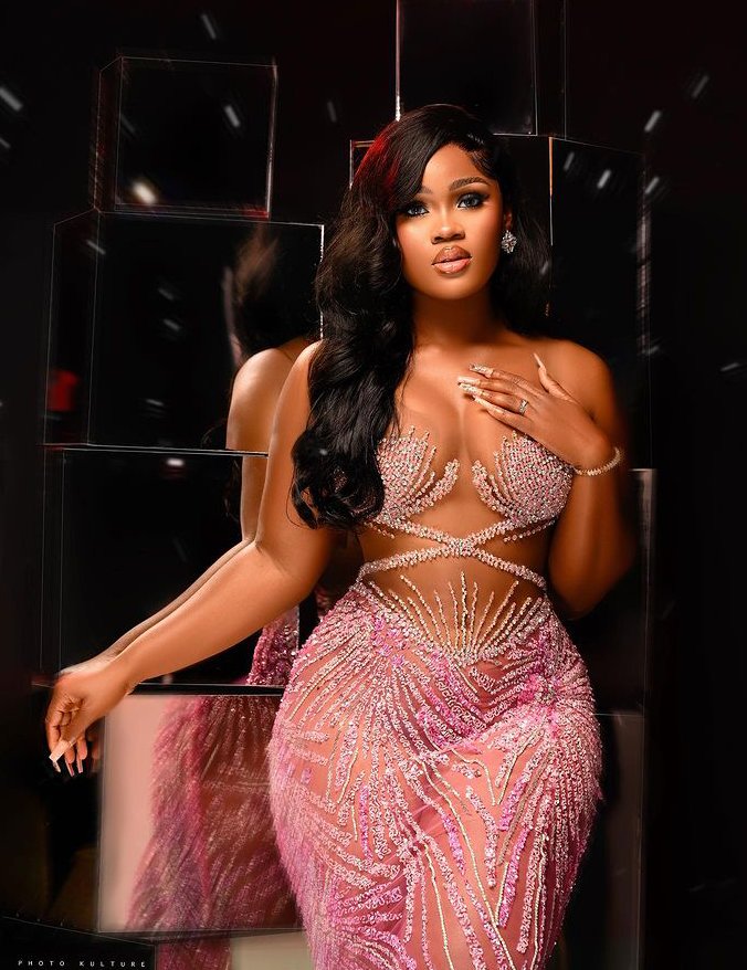 alwayzrezolute's tweet photo. Happy birthday my fave. May lines fall in pleasant places for you. Amen 
IT'S WORLD CEEC'S DAY 
HAPPY BIRTHDAY CEEC 
CYNTHIA NWADIORA AT 31 
#Ceec
#CynthiaNwadiora https://t.co/QEYeOs0MJx