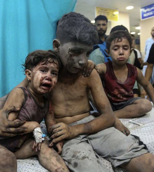 Bugün Blinken’in Türk Dışişleri Bakanlığımızdan çıkışında oradaydım. Söylenmesi gerekeni söyledim, yapılması gerekeni yaptım. Tüm İslam ümmetinin kadınlarının yüreğinden akan gözyaşını ve acıyı  haykırdım. Sesimi duyuran tüm medya mensuplarına Gazzenin çocukları adına teşekkür