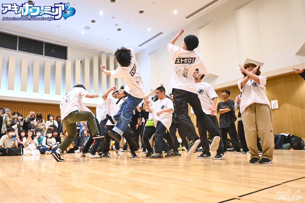 LizA_unlimited's tweet photo. PEACE, UNITY, LOVE&ALCOHOL 💗
大好きなお友達と勝つのが最高って事‼️
#ALC9 https://t.co/YaMqgwiyVz