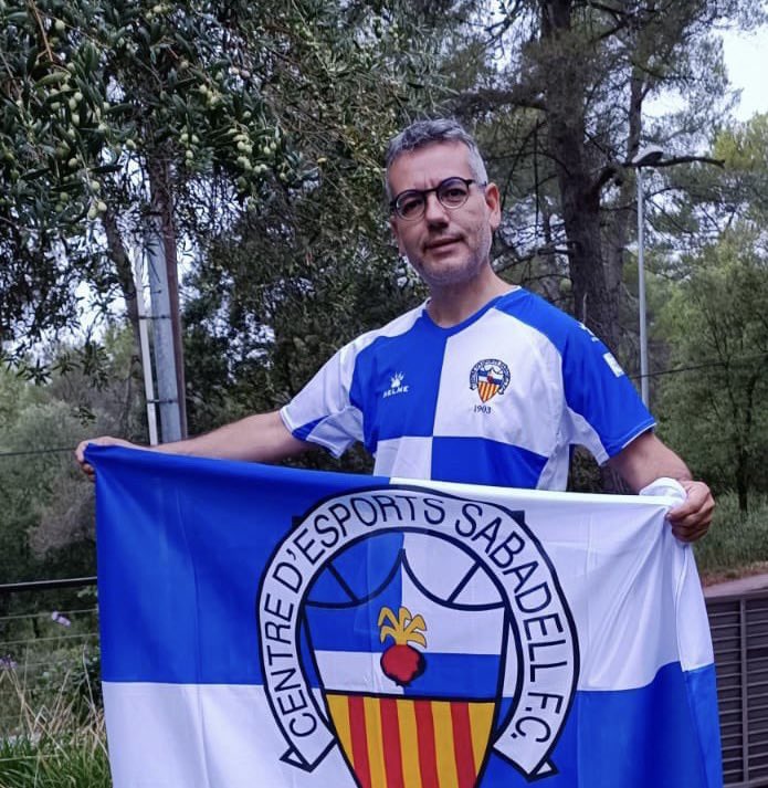 Seguim en caiguda lliure. Des del vestidor diuen que poden revertir la situació. L’afició demana responsabilitats en un moment, a més, de tensió de tesoreria al <a href="/CESabadell/">CE Sabadell 🧅</a>. A #LArlequinat <a href="/TVSabadell/">TV Sabadell-Vallès</a> (21 i 23h) ho analitzarem amb #Lino i <a href="/JnRoso/">joan roso</a> i parlaran #Bofill i <a href="/ortola13/">Adrián Ortolá</a>.