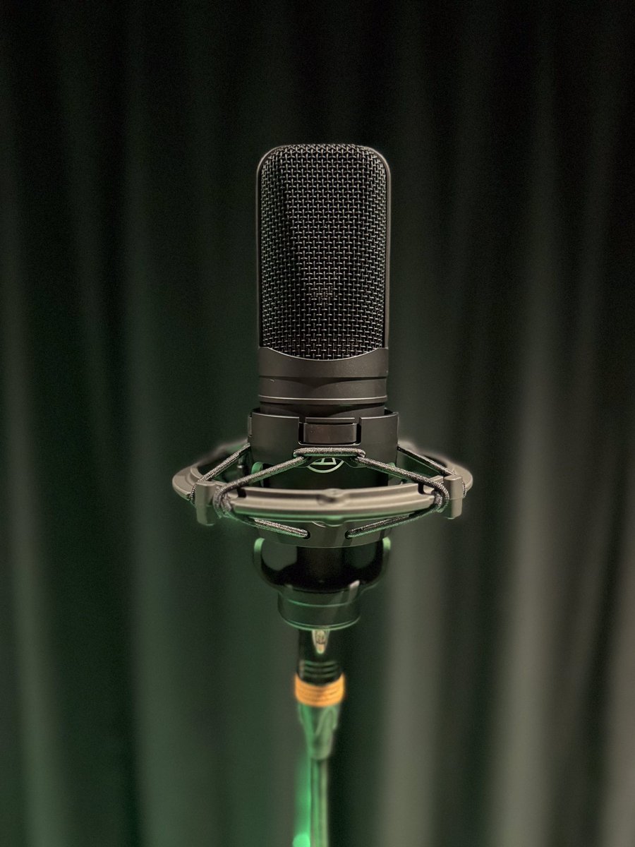 noahikejiri's tweet photo. 【#機材情報 】
新コンデンサーマイク導入！！
audio-technica AT4050 - ¥330-/1h

ボーカルや楽器のレコーディングなど様々な用途に使用出来ます！
指向性やローカット、パッドなどスイッチで簡単に操作出来ます！

#audiotechnica #レコーディング #スタジオノア　#池尻大橋　#コンデンサーマイク https://t.co/QDjyR7UqBP