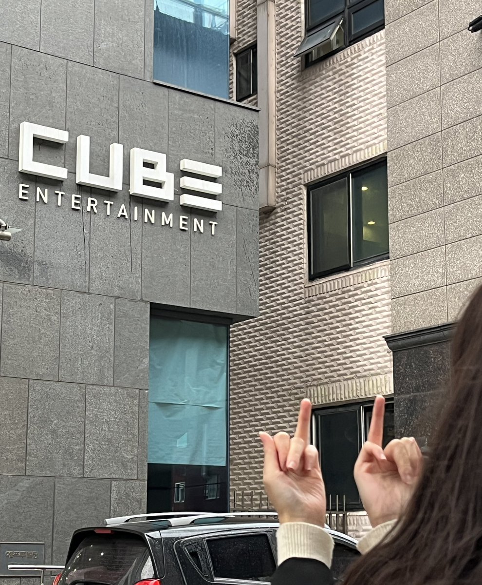 rony__mel's tweet photo. 마지막방문이다 다신 눈에 띄지도마라 https://t.co/WCCq5Ehcvi
