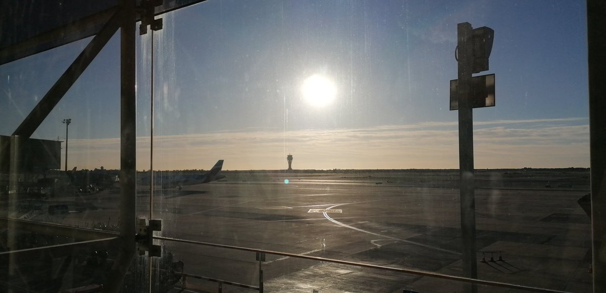 BiigLord's tweet image. Bye Barcelona. #TechRepublic was fun. Wish I could travel more often, weekend well spent.

Still riding the high of being one of the best Mii Gunners in the world, hope I proved it this tournament. Just gotta keep grinding and hope Nintendo doesn&apos;t screw us over in the future...