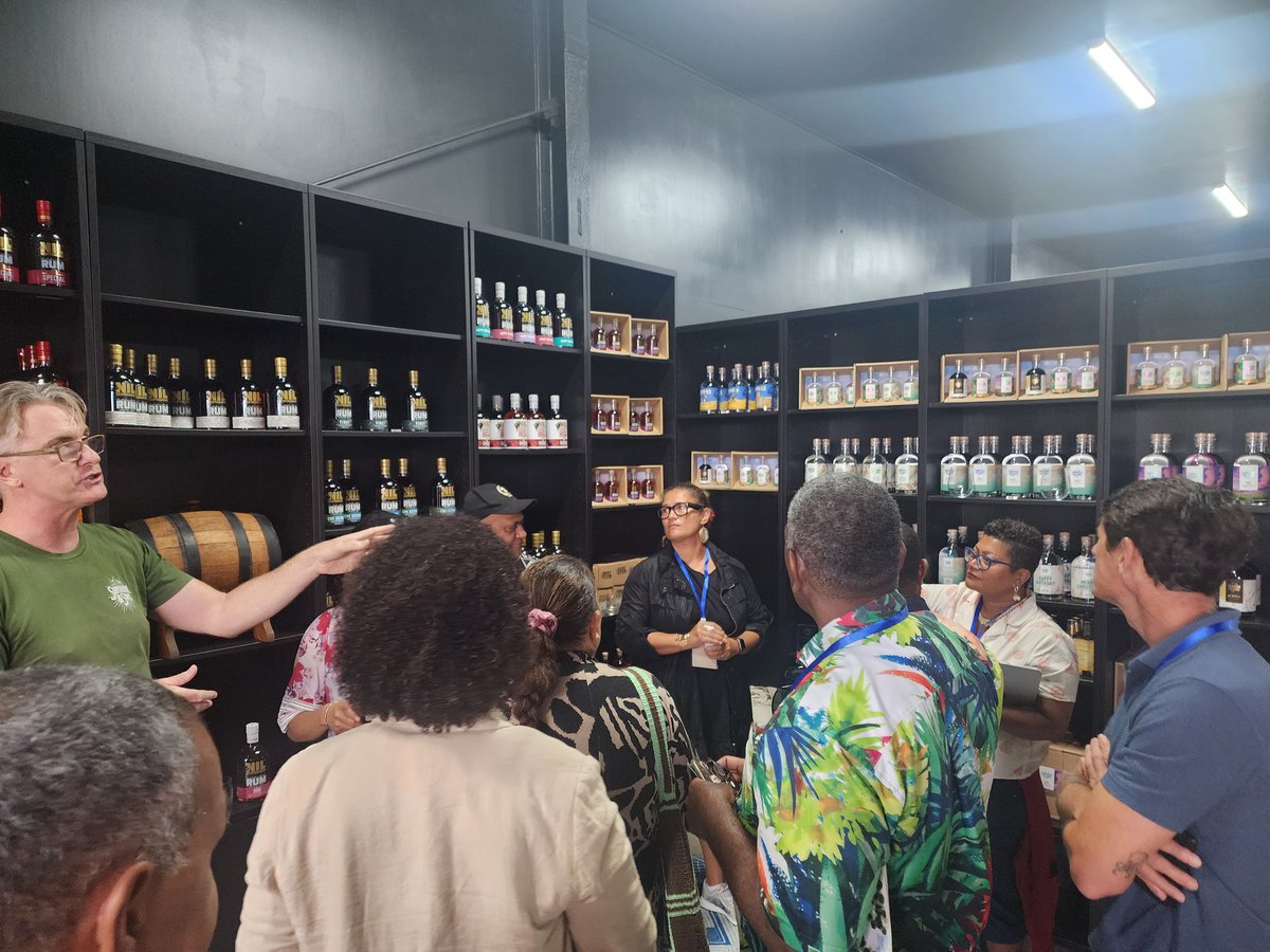 #PacificAgriculture🌱 | The Pacific Agrifoods Cluster Tour kicked off today in Sunshine Coast🌞, Queensland, Australia🇦🇺 with 13 delegates from across 6 countries:
🇫🇯🇼🇸🇵🇬🇻🇺🇹🇴🇫🇷. #Pacificagcluster #LRD
🤝  #fundingwithintent @MFATNZ #PacificWomenLead @dfat @tcioceania @FANSuncoast