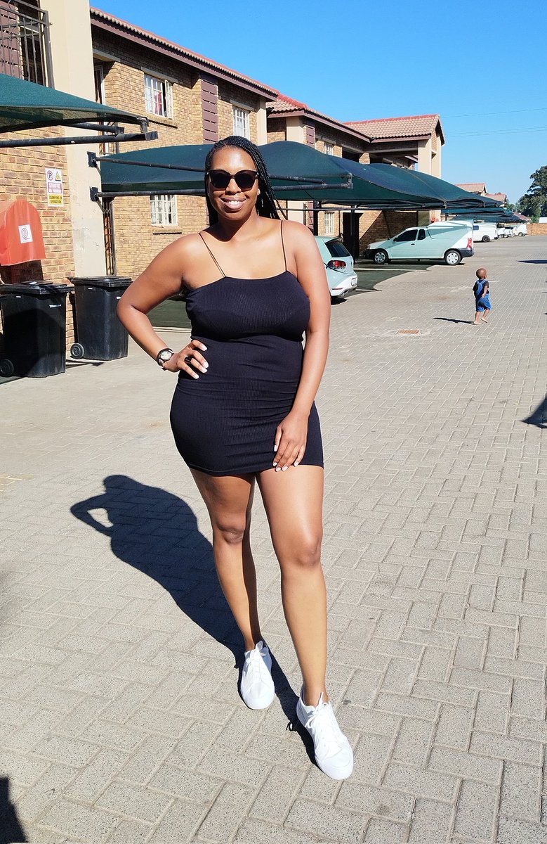 Lindi Ngonelo tweet media