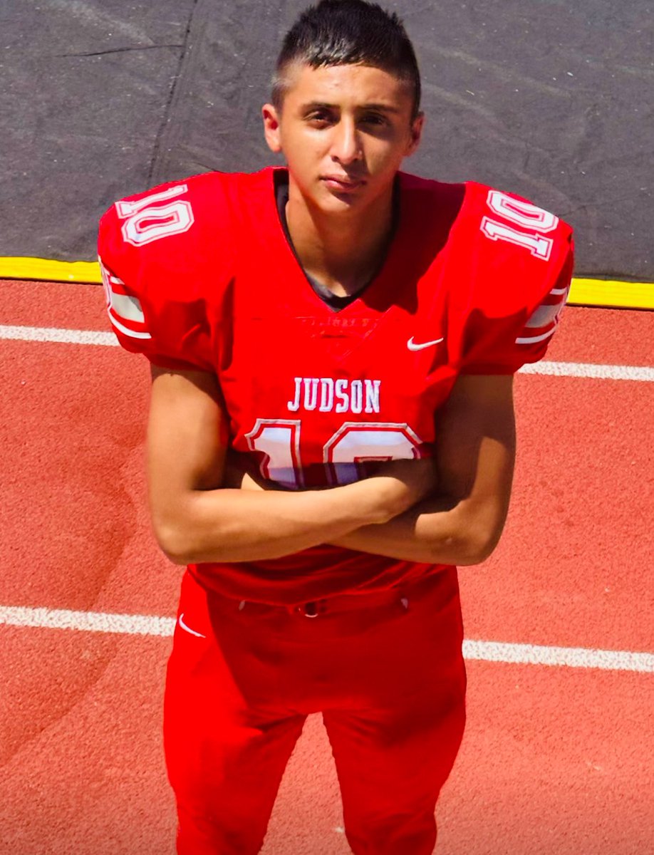 bpuente2022's tweet photo. You my son have been waiting for this moment and you deserve it! 

Saul has been asked to play with his varsity team for playoffs 🥹

@JudsonFootball 

#wegetbetternotworse
#webelieveinrocketpride
#RocketPride
#Footballbrotherhood

🇺🇸 🇲🇽 https://t.co/3sQ1J1rw9a