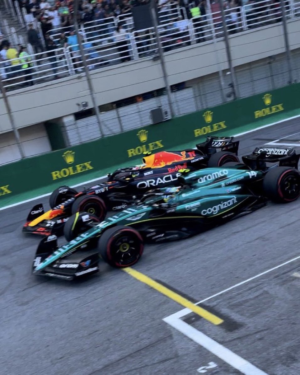 What a photo finish it was 🤯📸

It was a 0.053 gap across the finish line, the closest finish in F1 history is 0.01 seconds at the 1971 Italian Grand Prix 🫣

(Picture: tymandan/IG)

#F1
