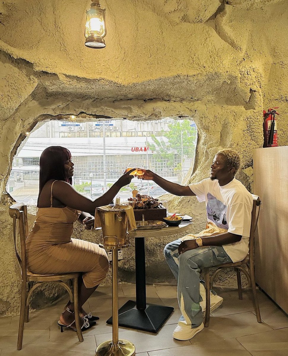 LisaMelz's tweet photo. A Thread of Date Locations in Abuja 👇🏾🥰 https://t.co/WvBVxObZUs