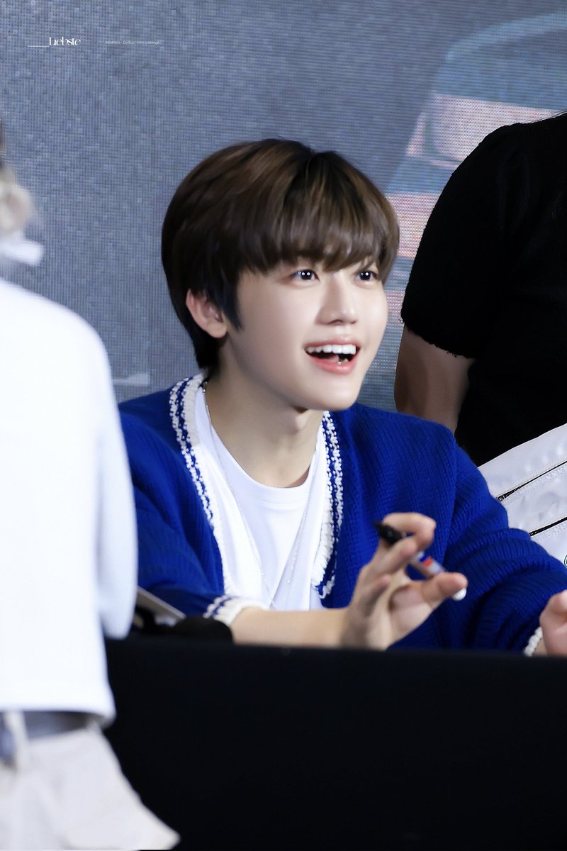 NJMENCT's tweet image. 󠀠
To, Qingdao. I had no reason to hinder  happiness’ way coming along within, since you n all czennies, have been so kind to this Na bunny and the brothers. I was genuinely happy to land myself in this lovely place, which made me blow a wish so that I can make a come back. 🤍
󠀠