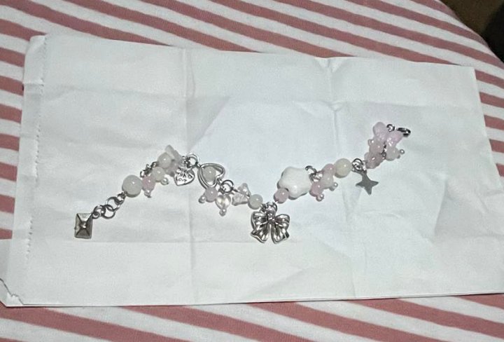 new pretti bracelet 🤠