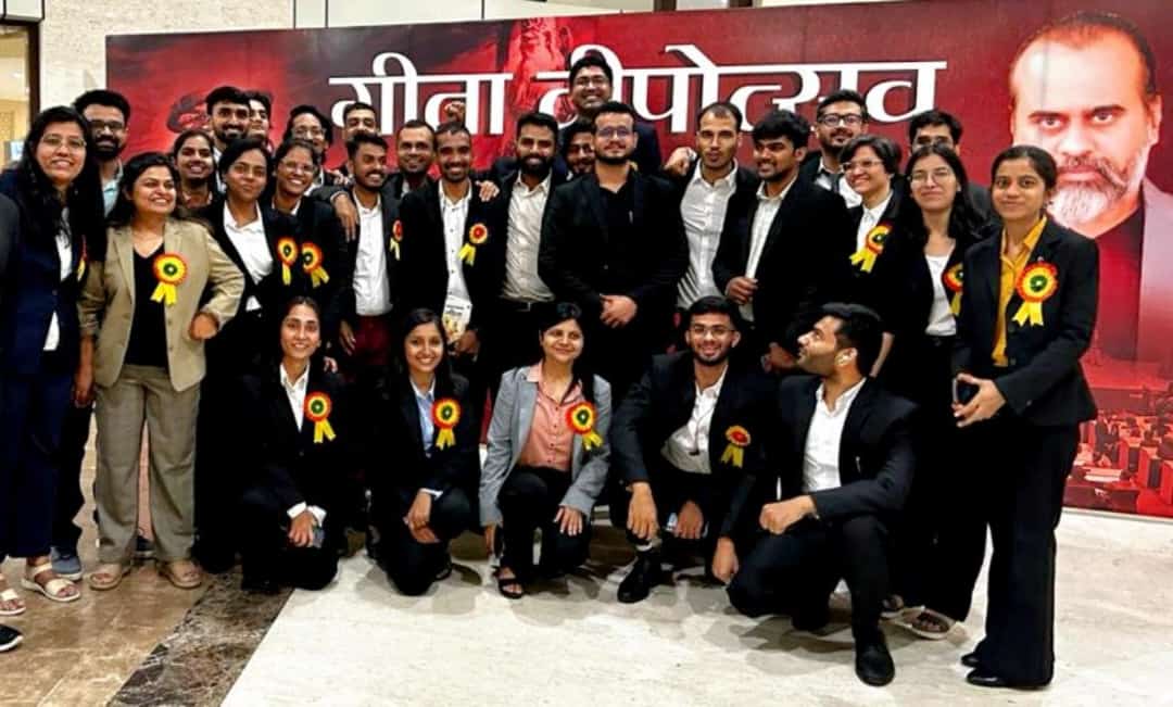 KrishanAkhilesh's tweet image. An event to remember! 
Thank you all! 🙏

#PAFPride #PoweredbyAP

Posted by Shubhankar Goel on Gita Community Feed.

Download the Acharya Prashant App - acharyaprashant.org/app