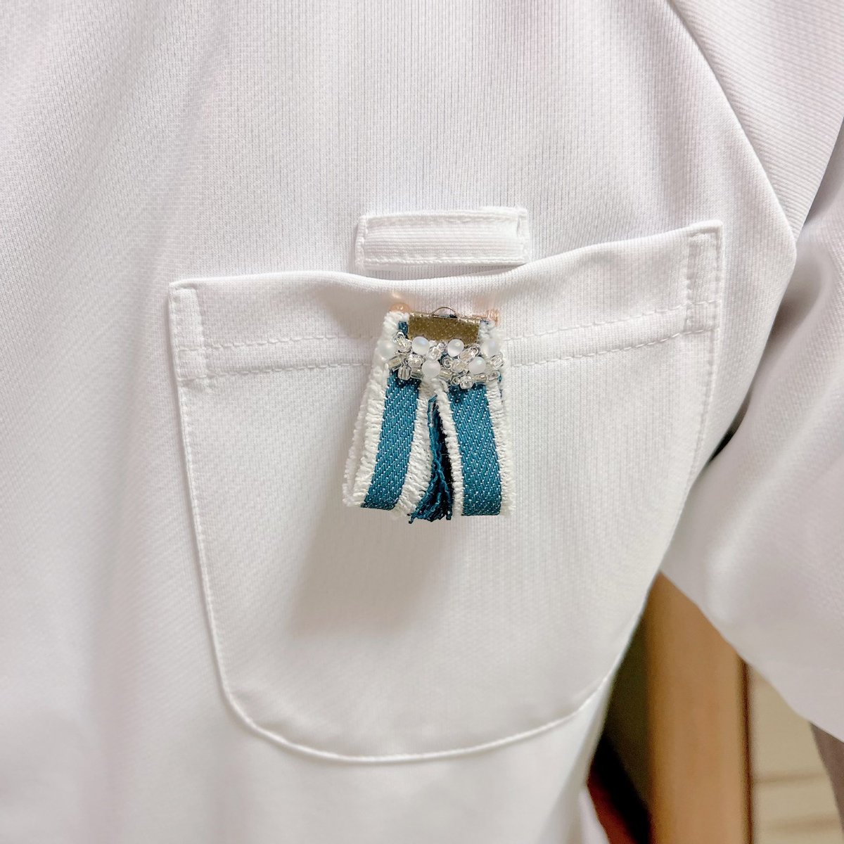 BichuBingoDenim's tweet image. 【はりきゅう屋×デニム着用月間】
はりきゅう屋様からご応募いただきました。11月中はデニムブローチを着けて施術されるようです！

一緒にデニムを着用して盛り上げてくれる企業・団体の皆さんを募集中！応募方法は下記のURLから
onl.la/qpNr9vg

#福山はデニムの産地
#11月1日はいい藍の日