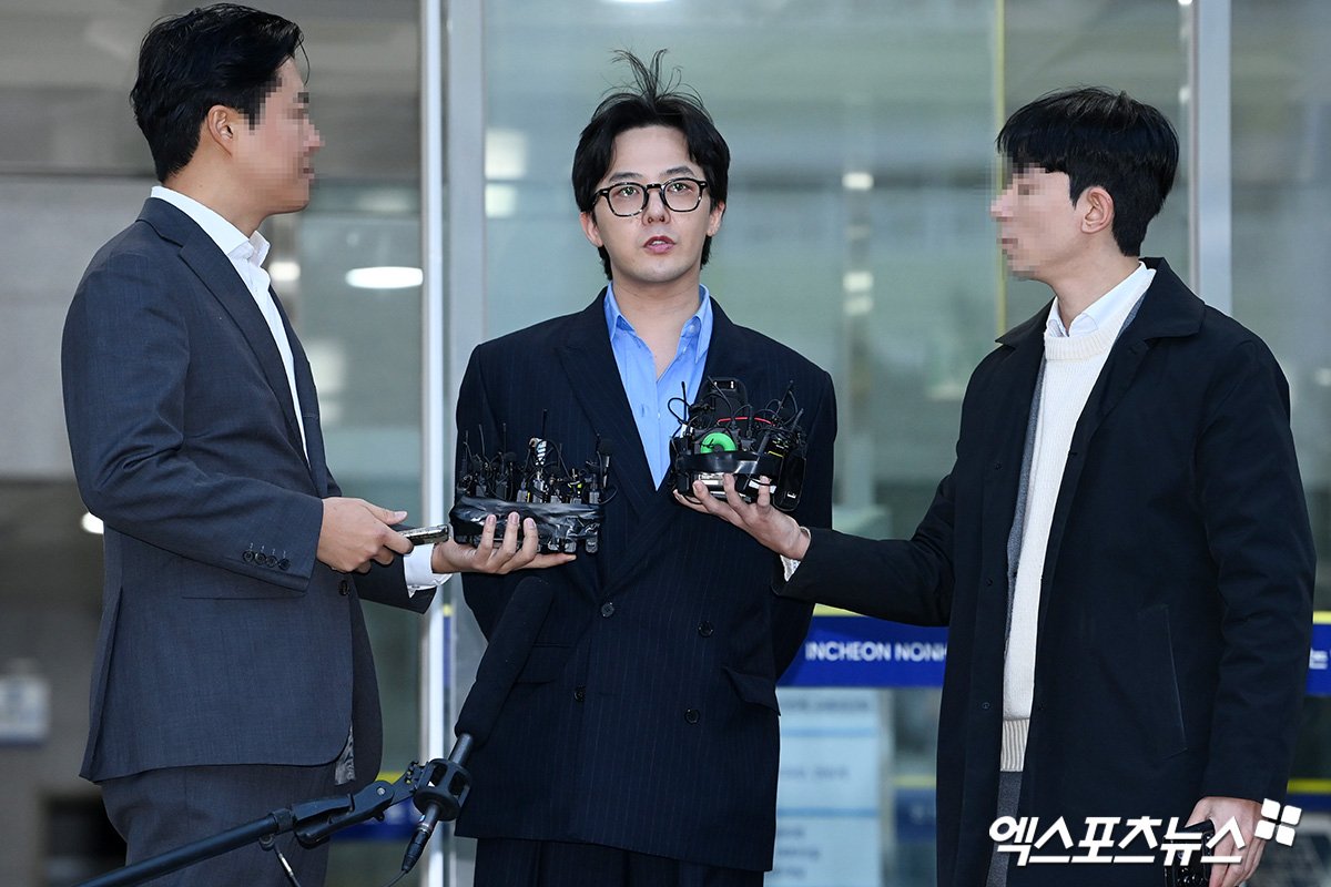 에라 모르겠다 🇲🇾 tweet media