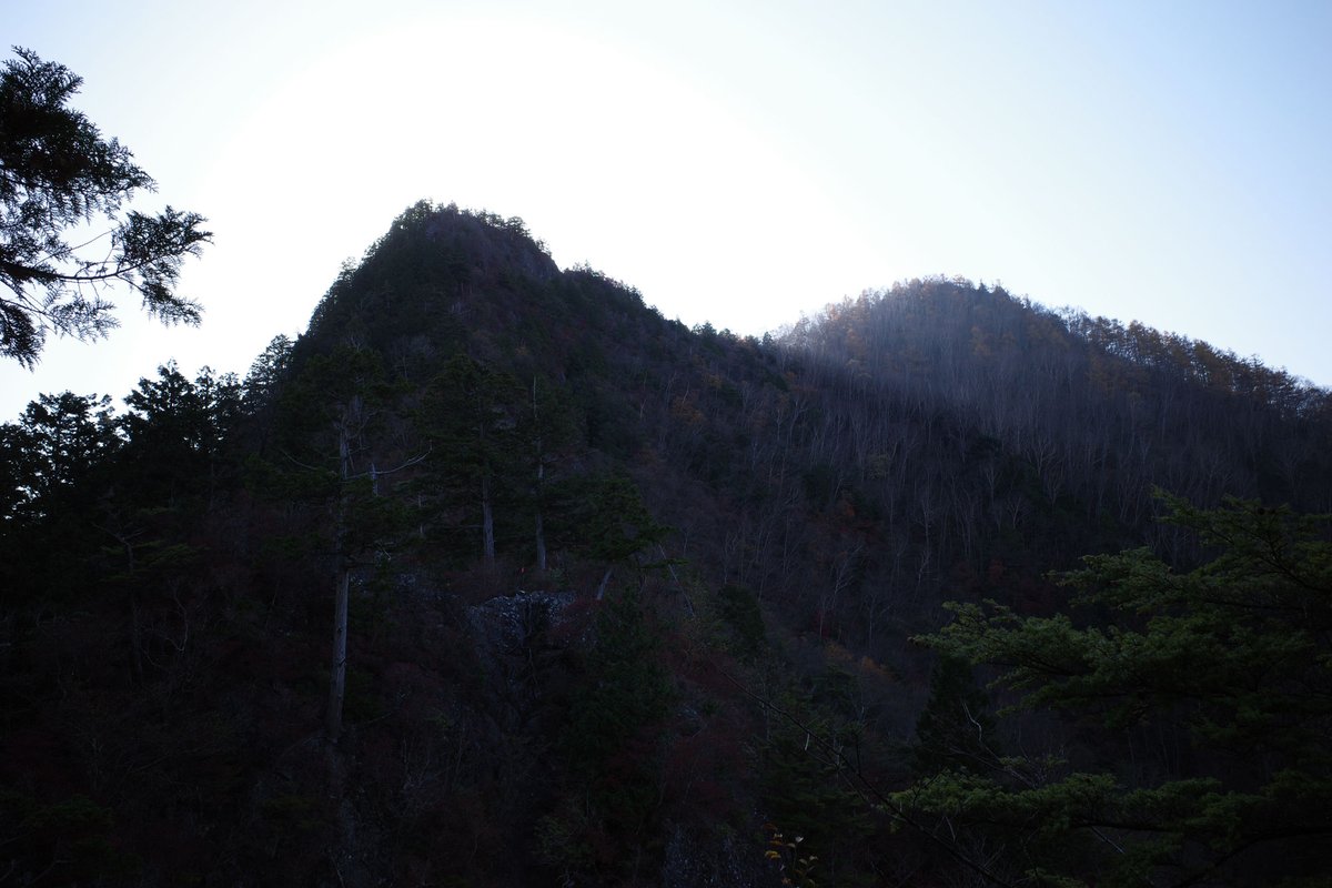 oidn_2967's tweet photo. 両神山 https://t.co/mgVFJhwQSK