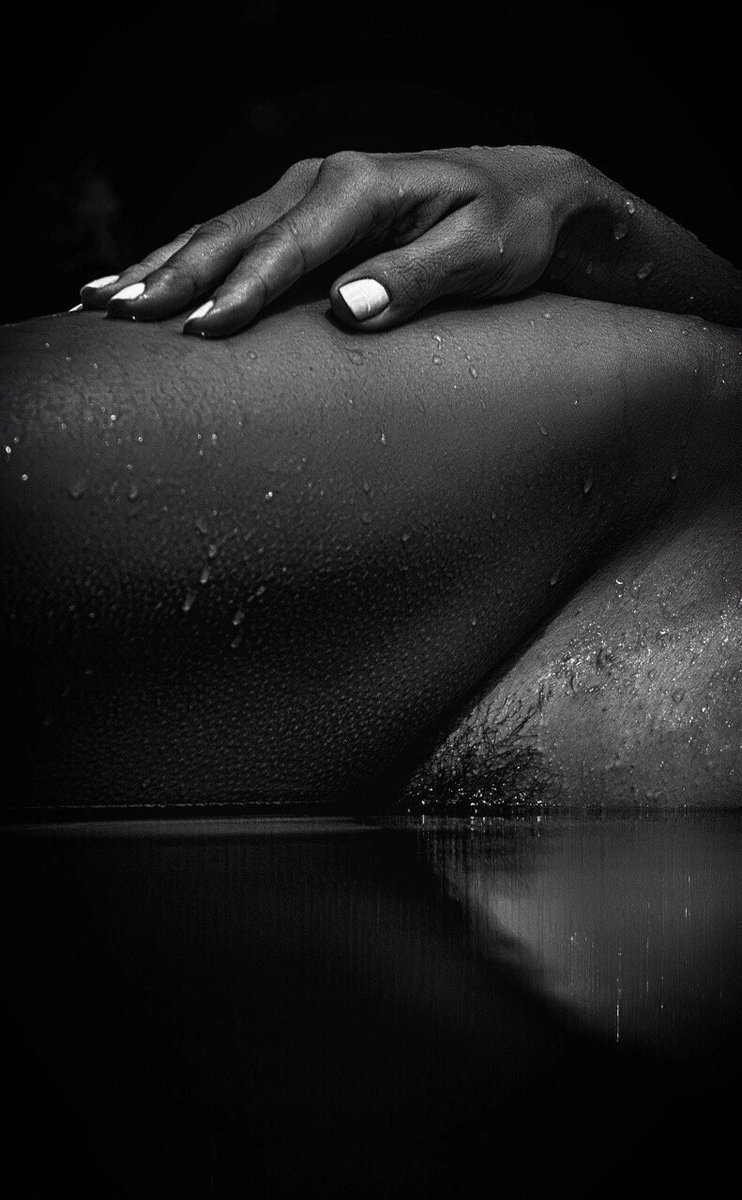 NudePhotograper's tweet photo. https://t.co/efZTARkYXt